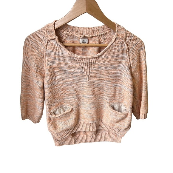 Aritzia Wilfred Size Medium Cropped Peach Sweater with Pockets - Picture 1 of 4